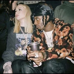 Meet your Posher, Azucena